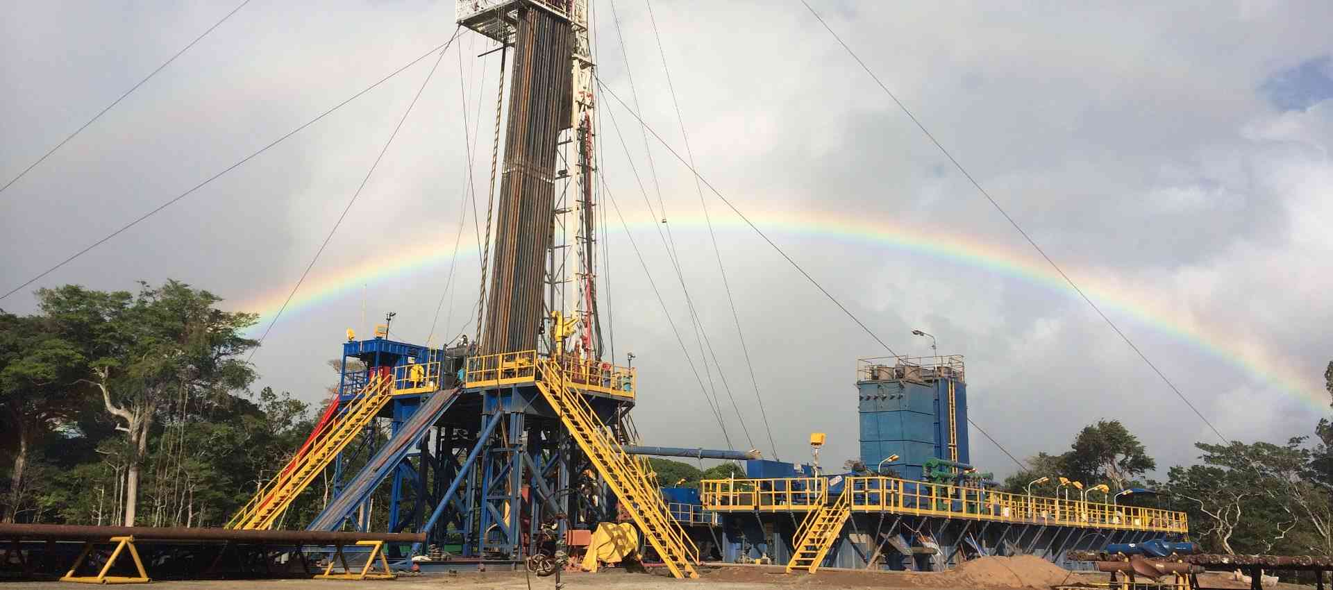 Mobile drillig rig in Costa Rica with Rainbow